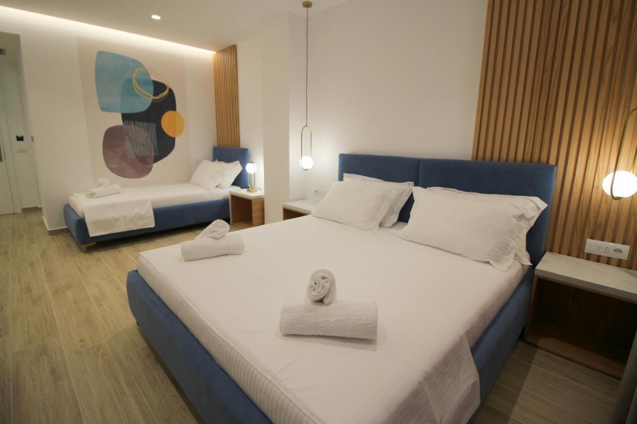 Deluxe Driepersoonskamer met Uitzicht op Zee