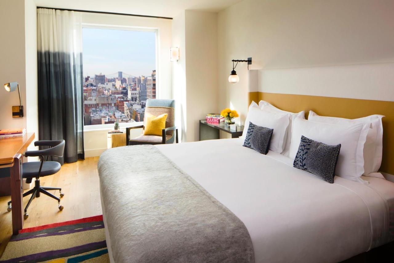 Quarto Standard com Cama King-size e Chuveiro Acessível a Cadeirantes - Acessível para Hóspedes com Mobilidade Reduzida