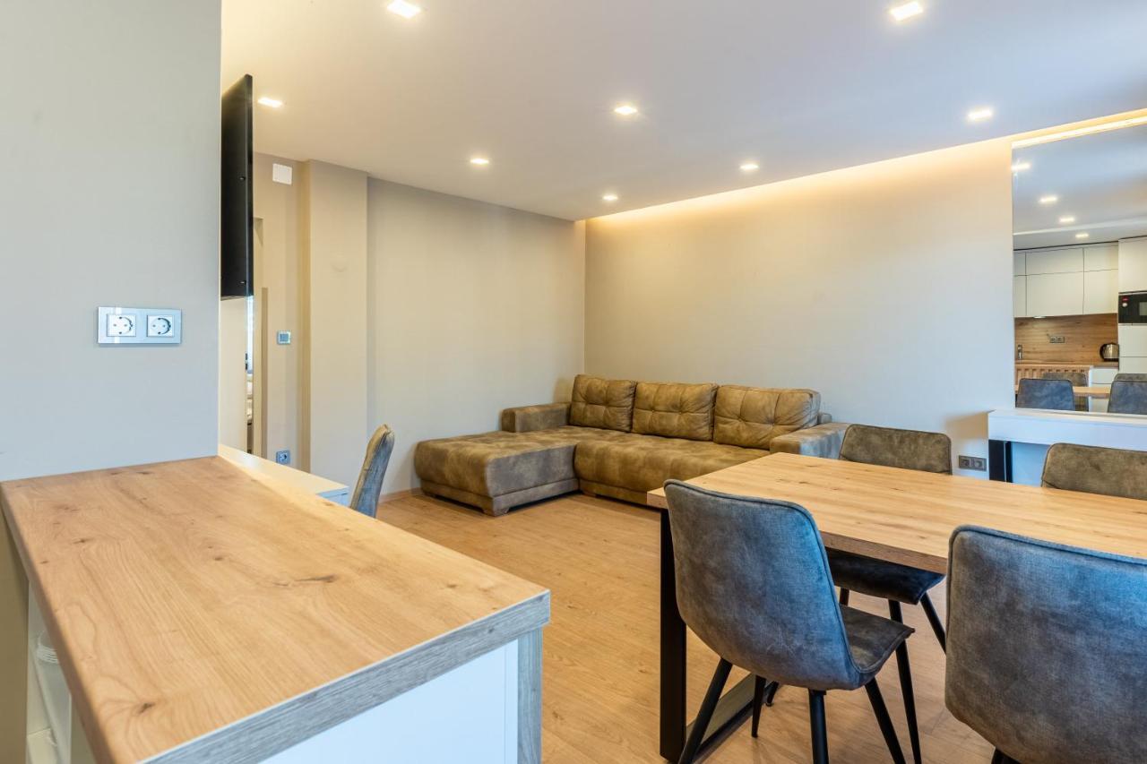 Two-Bedroom Apartment with Terrace and Sea View