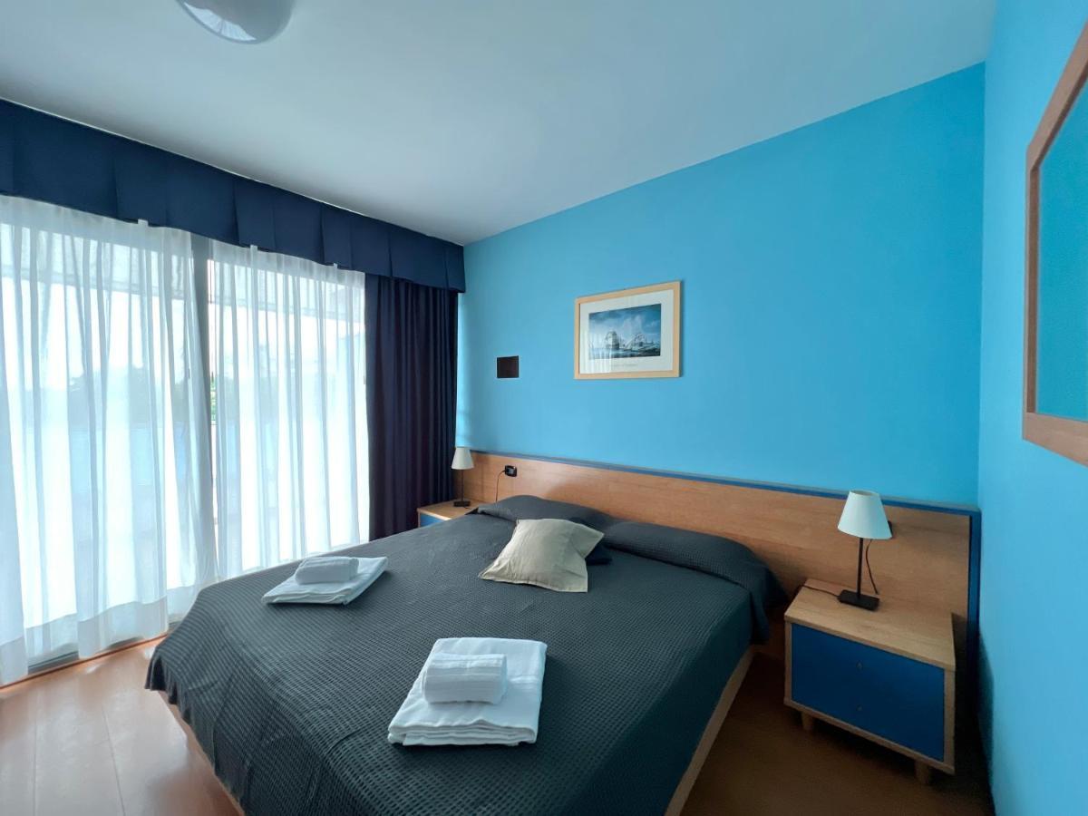 Junior Suite,1419474513:JPEG
