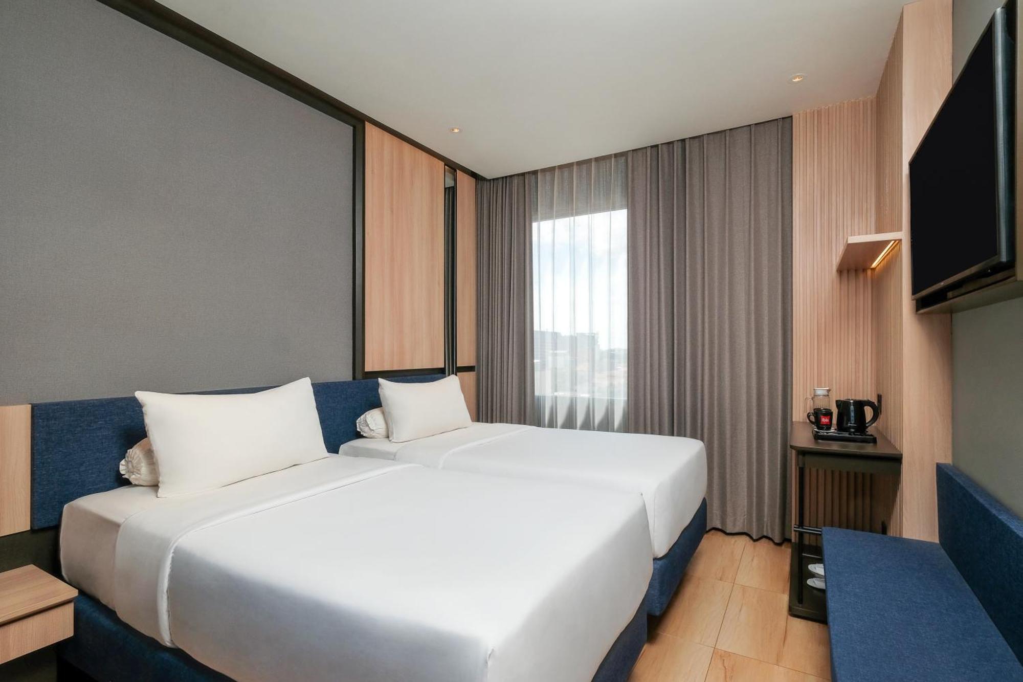 Classic Twin Room - City Side,1718529136:JPEG