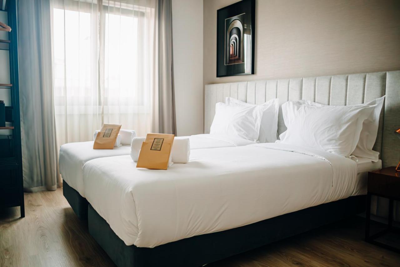 Standard Twin Room,1418359380:JPEG