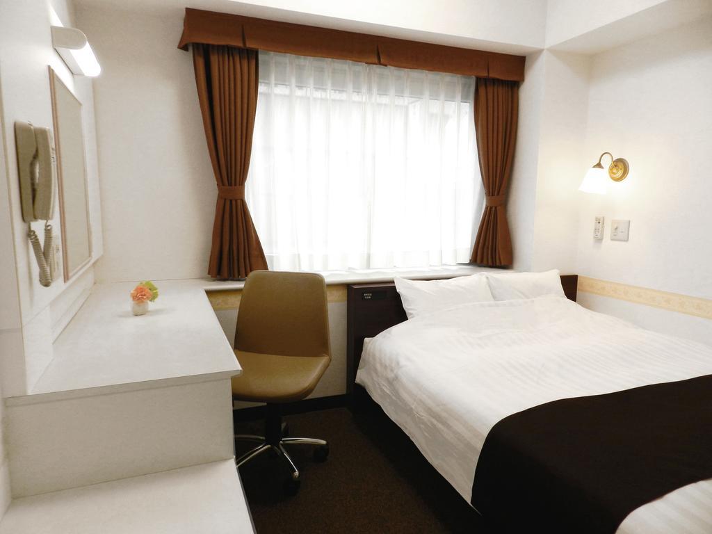 Single Room - Non-Smoking