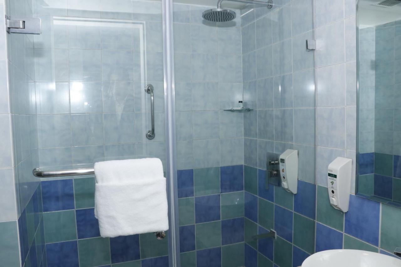 1 Double Bed Superior Room Self-Checkin facility