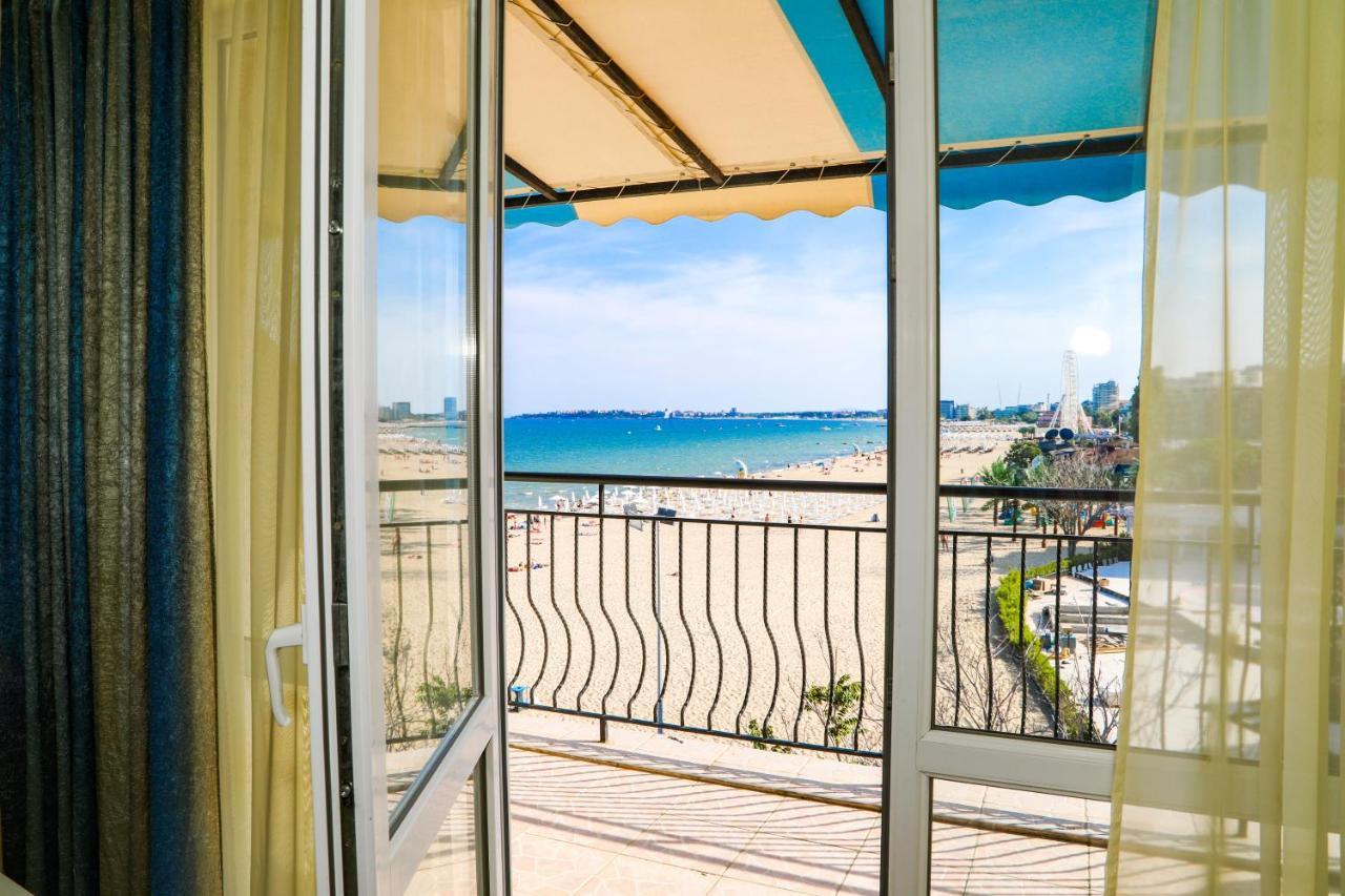 Double Room with Balcony (2 Adults + 1 Child)