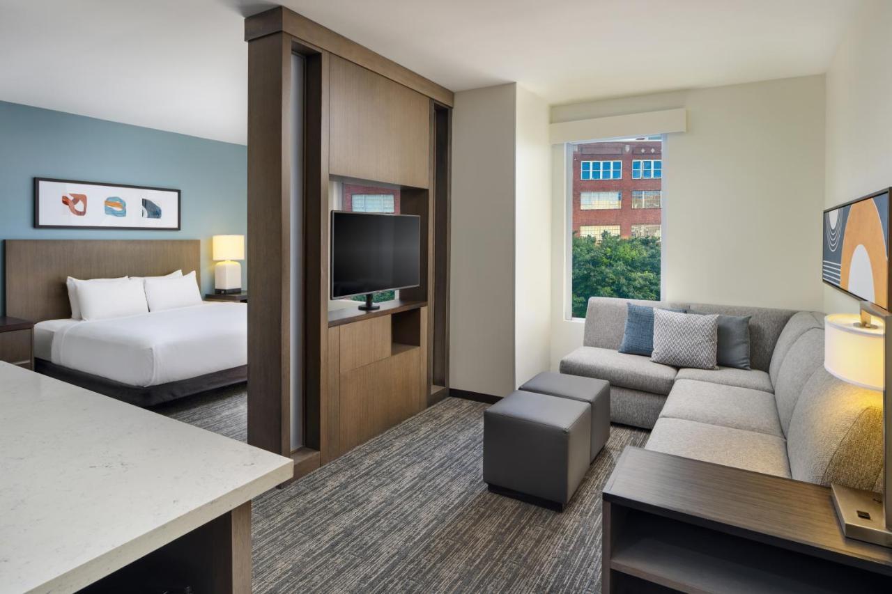 Suite Estudio con cama extragrande