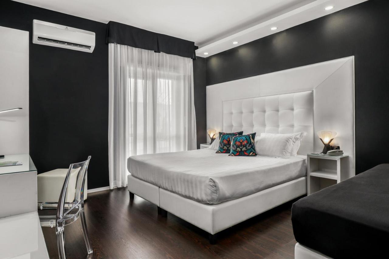 King Room with Balcony