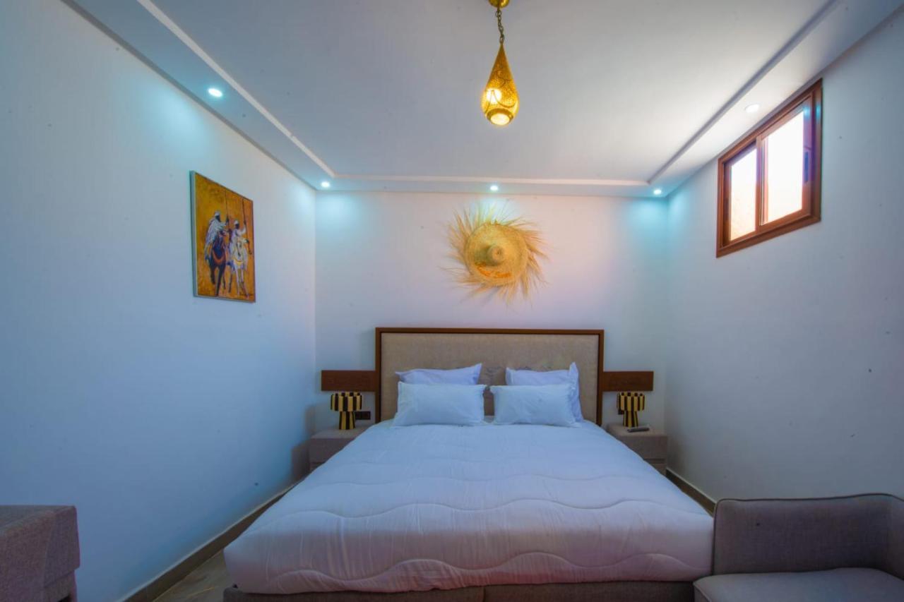 Double Room,1421672535:JPEG