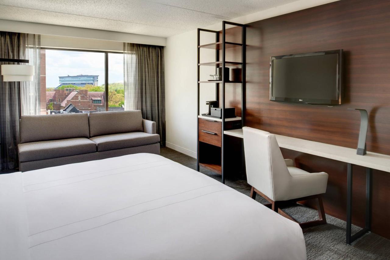 King Room with Sofa Bed and Roll-in Shower - Mobility and Hearing Accessible