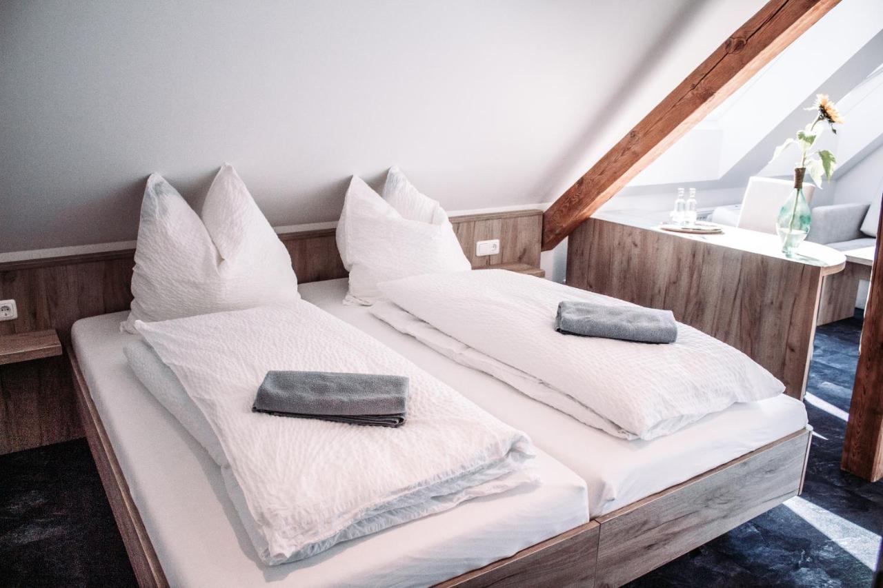 Dreibettzimmer
