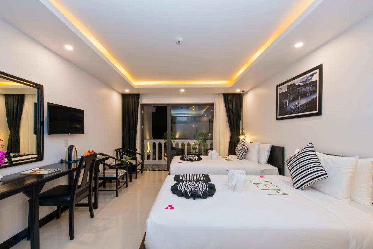 Family Room with Private Bathroom
