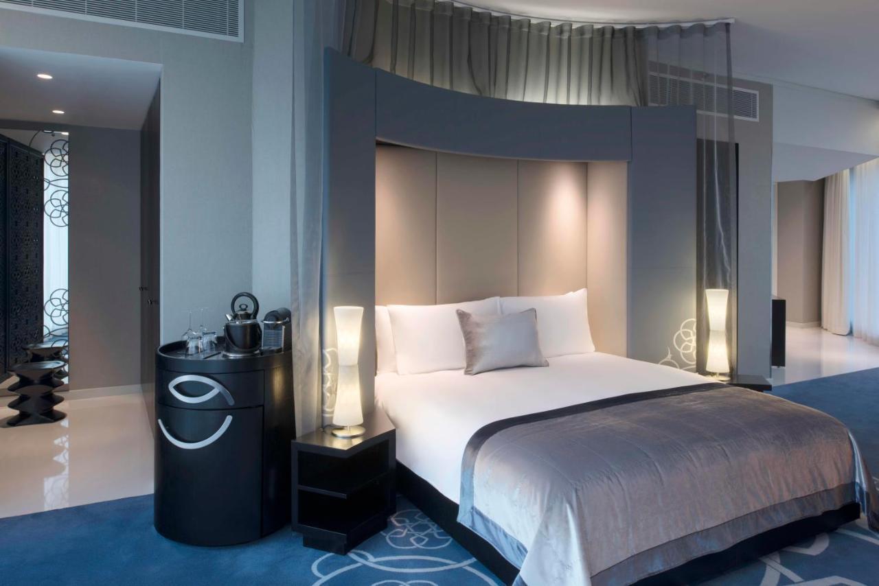 Urban One-Bedroom Junior King Suite with City View,1609312889:JPEG