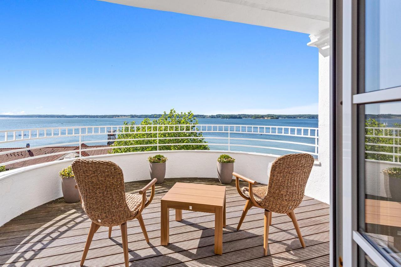 Suite with Sea View