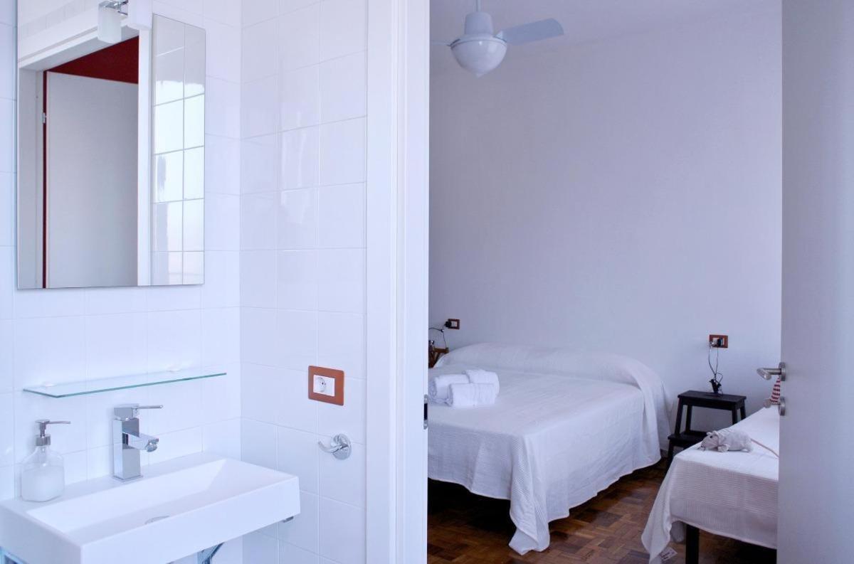 Dreibettzimmer mit eigenem Bad