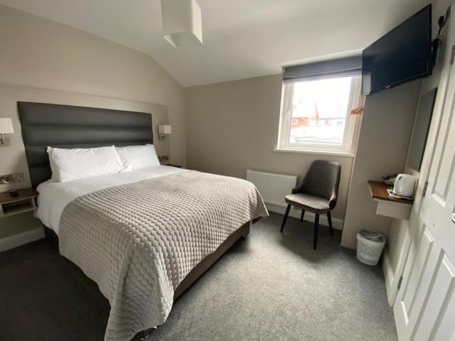 Double Room,1621423851:JPEG