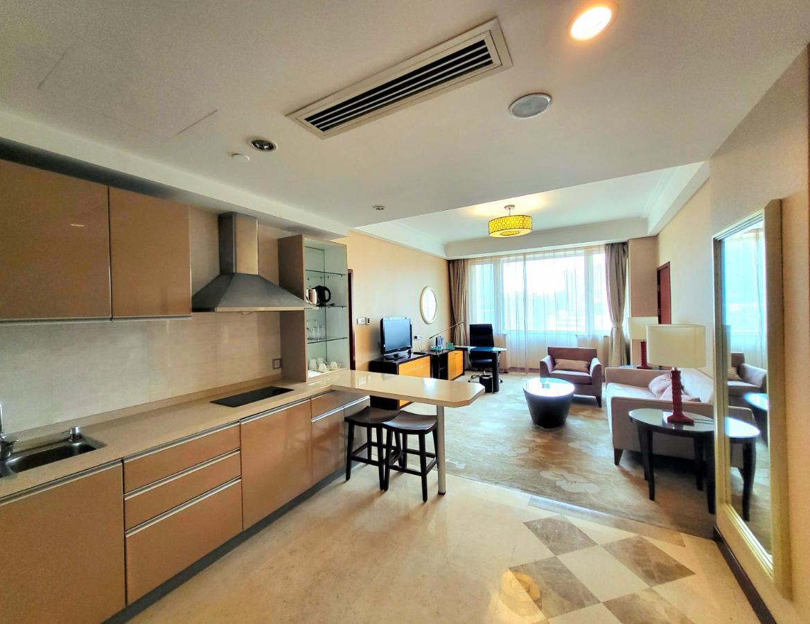 One-Bedroom Apartment,1430182447:JPEG