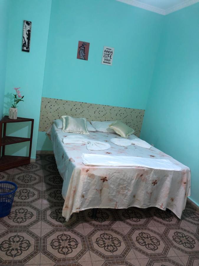 Quarto Triplo Econômico com Banheiro Compartilhado