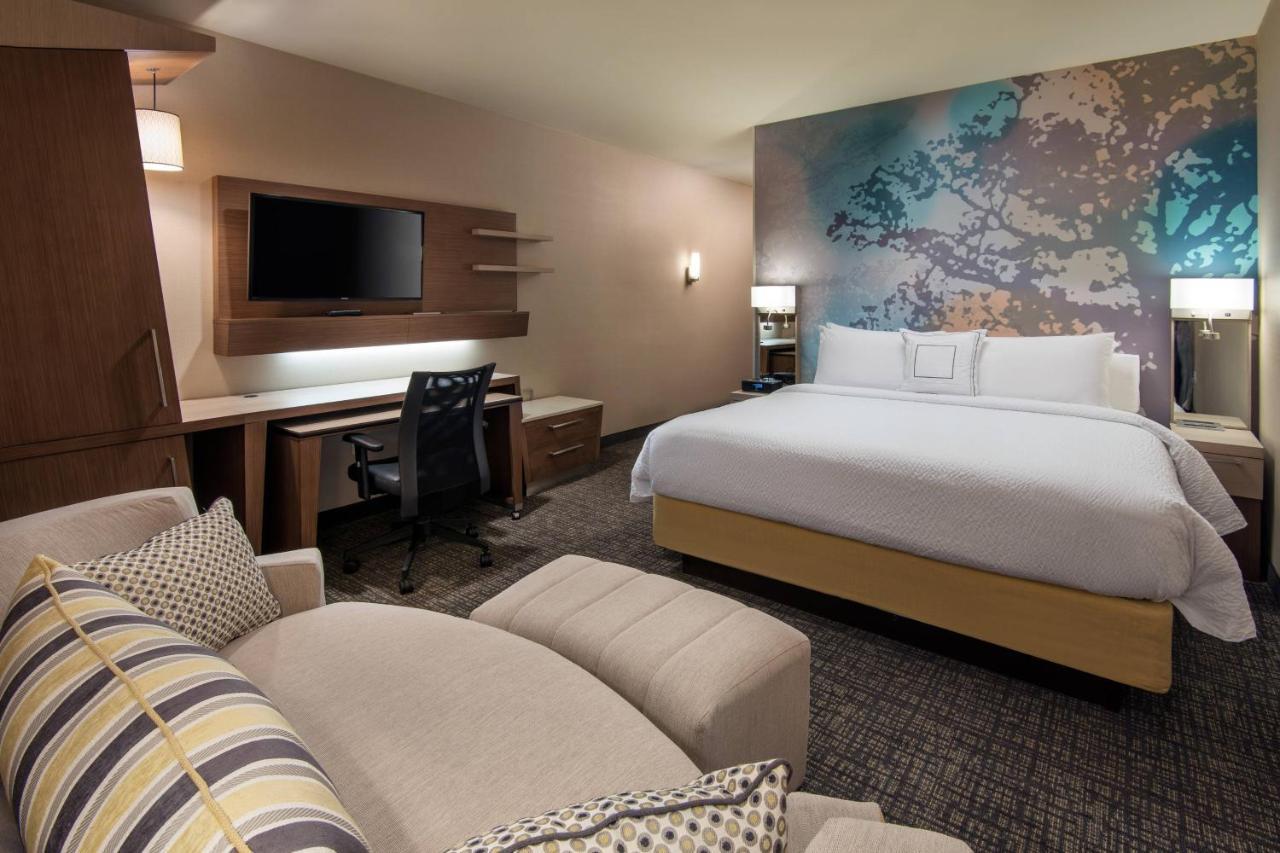 King Room with Sofa Bed - Pool View or City View