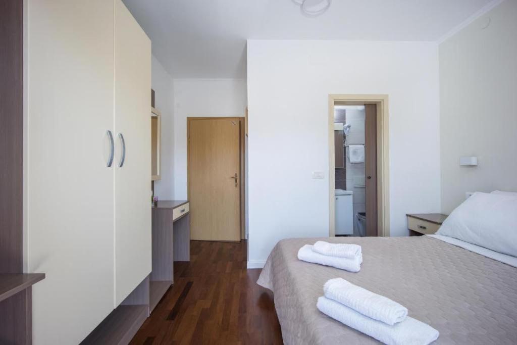 Tweepersoonskamer met Balkon en Uitzicht op Zee