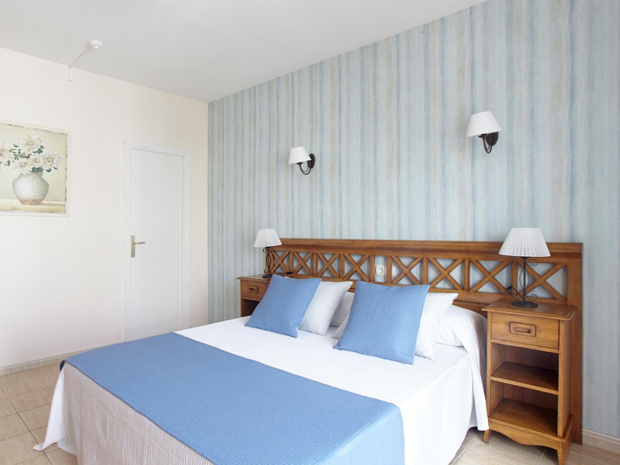 Double or Twin Room Top Floor