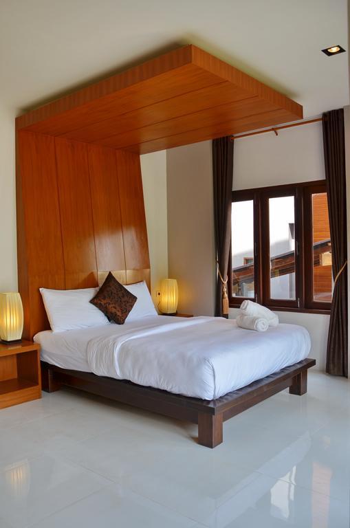 Deluxe Double Room with Garden View