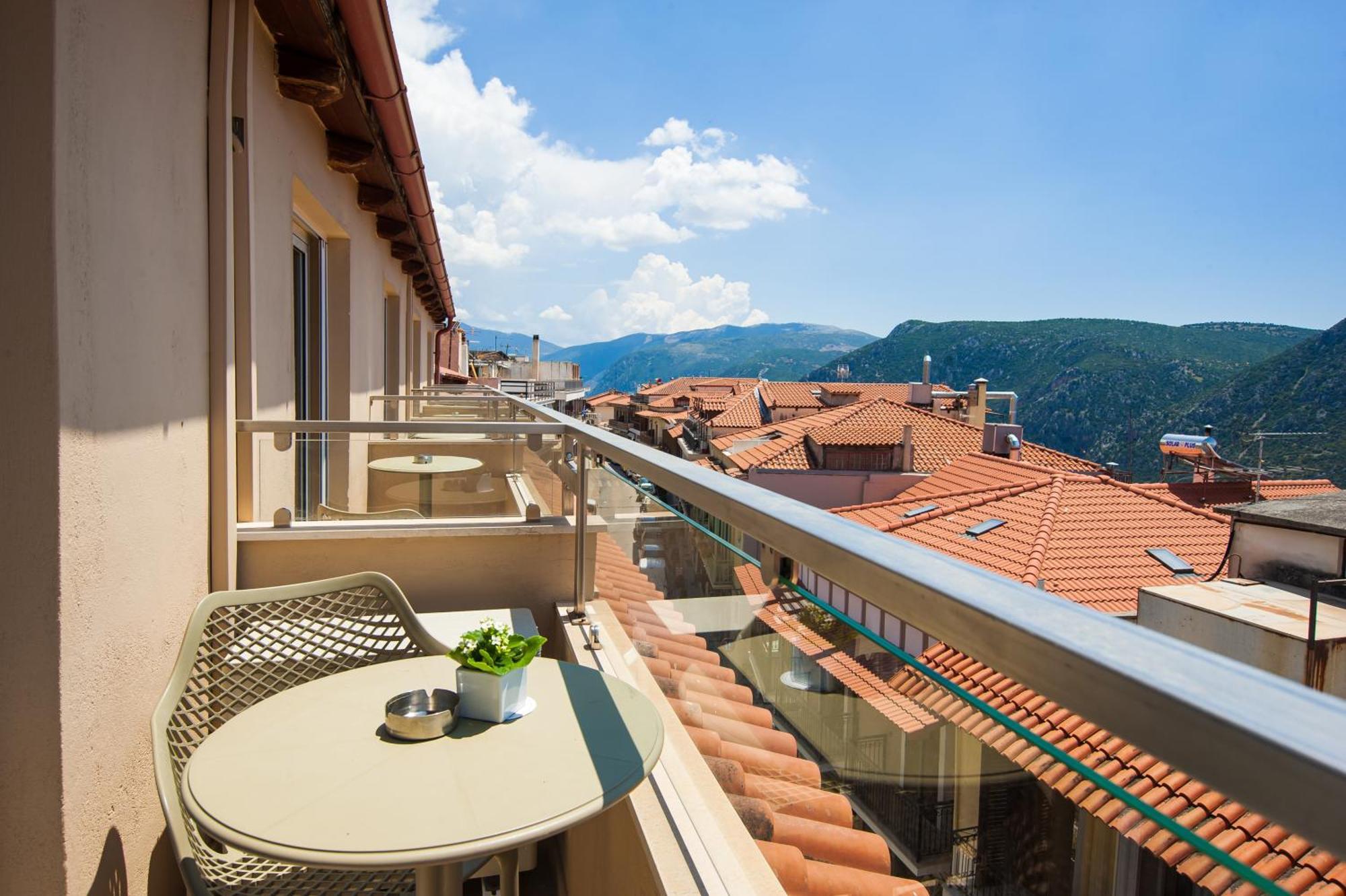 Superior Double or Twin Room with Mountain View