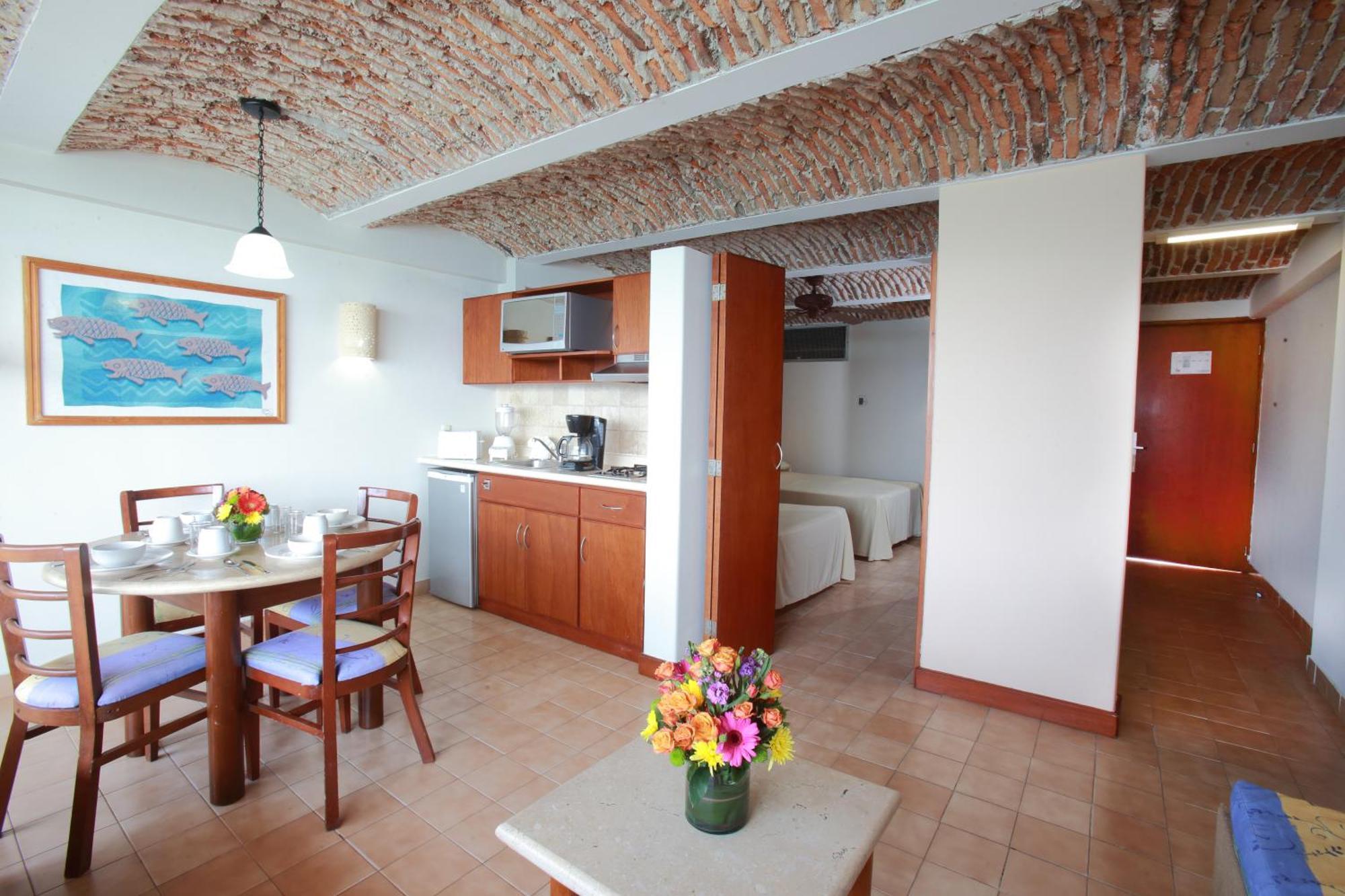 Suite with Kitchenette - Sea View