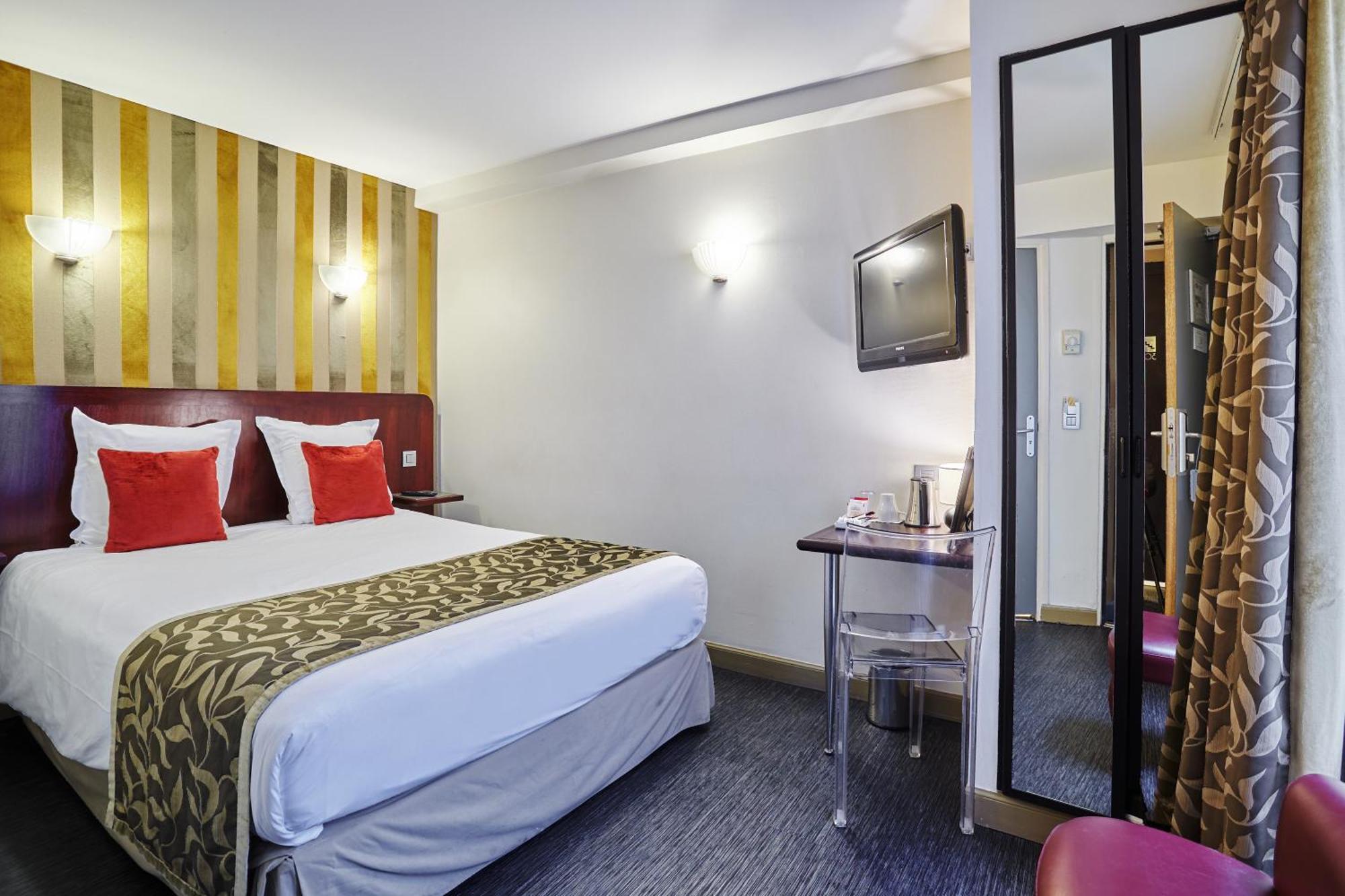 Classic Double Room