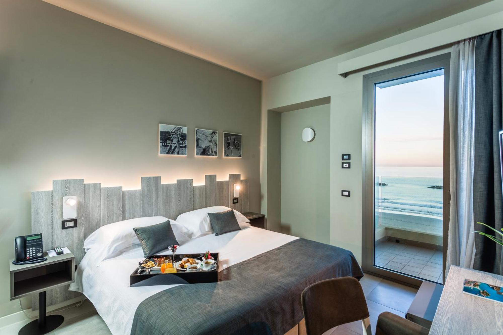 Double Room with Sea View