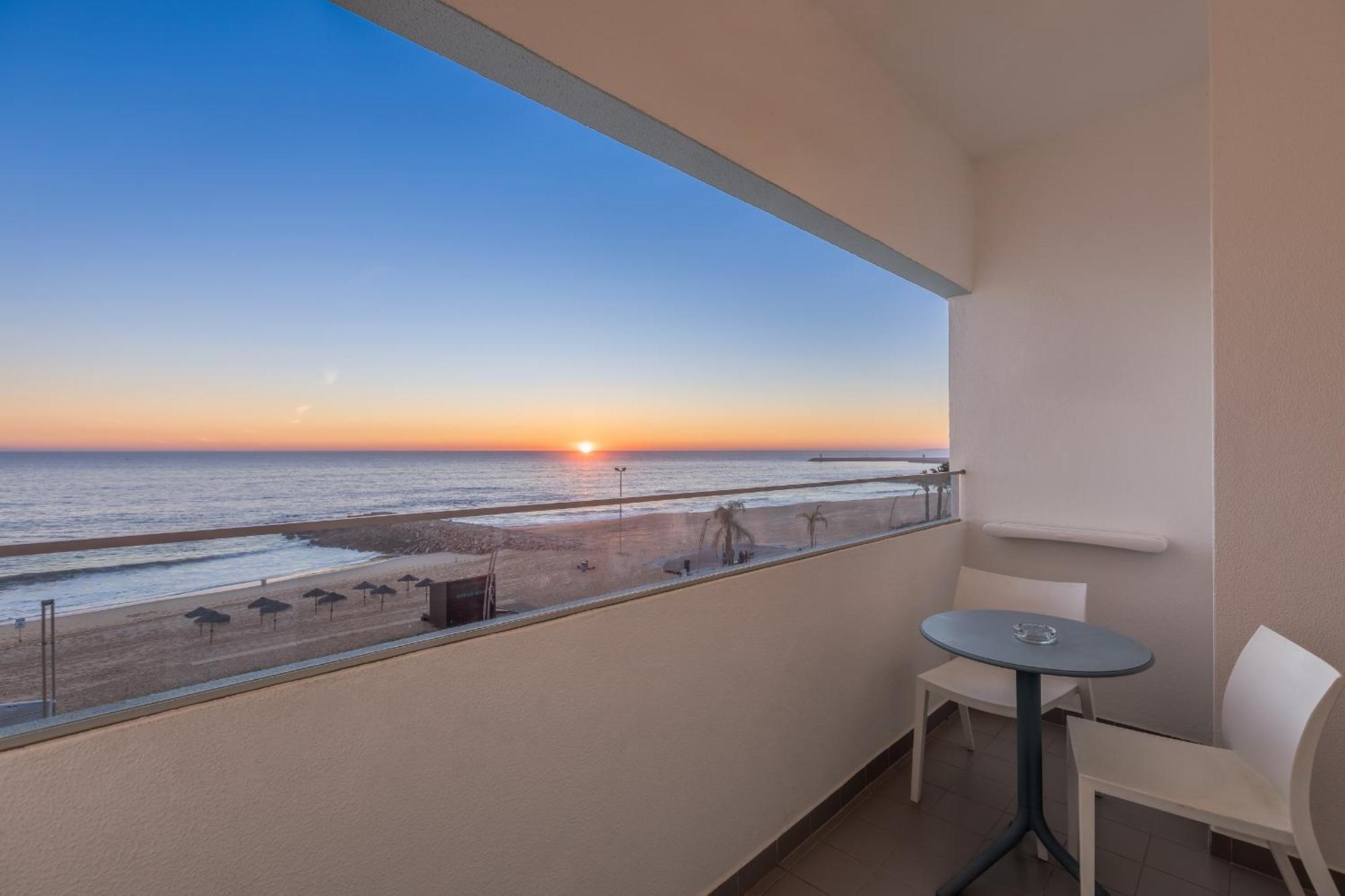 Double or Twin Room with Sea View,1516372465:JPEG