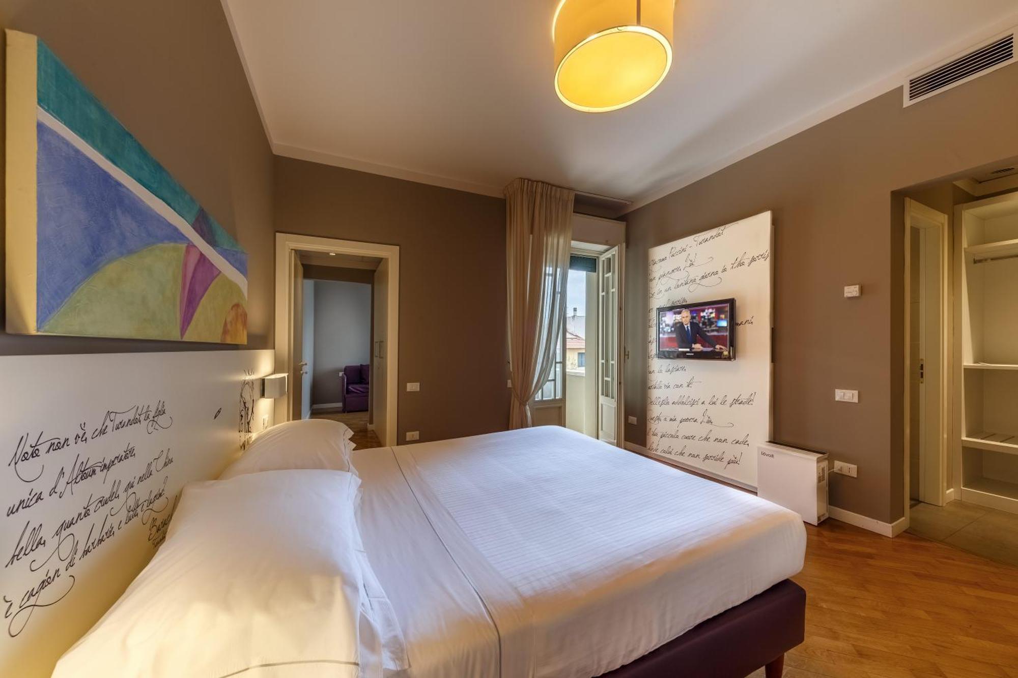 Superior Double Room with Balcony