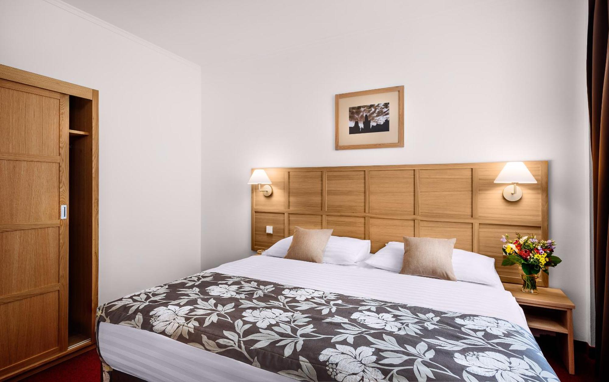 Superior Double Room,702792769:JPEG