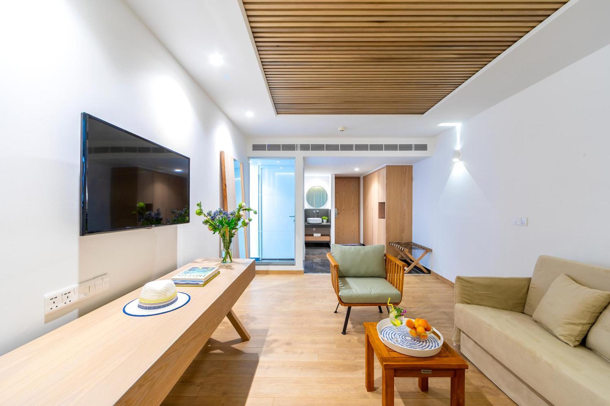 Executive Suite Sea View