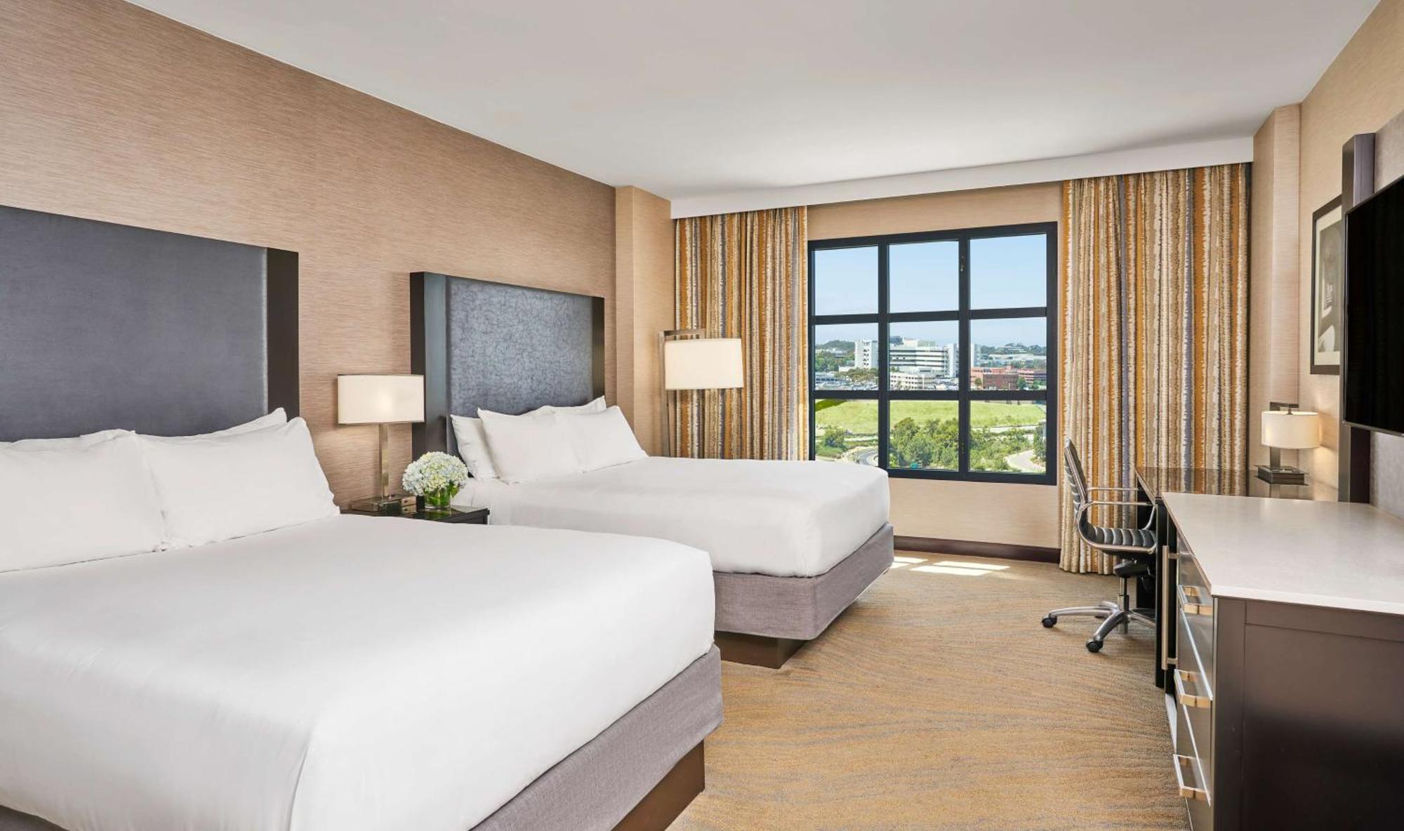 Queen Room Two Queen Beds High Floor