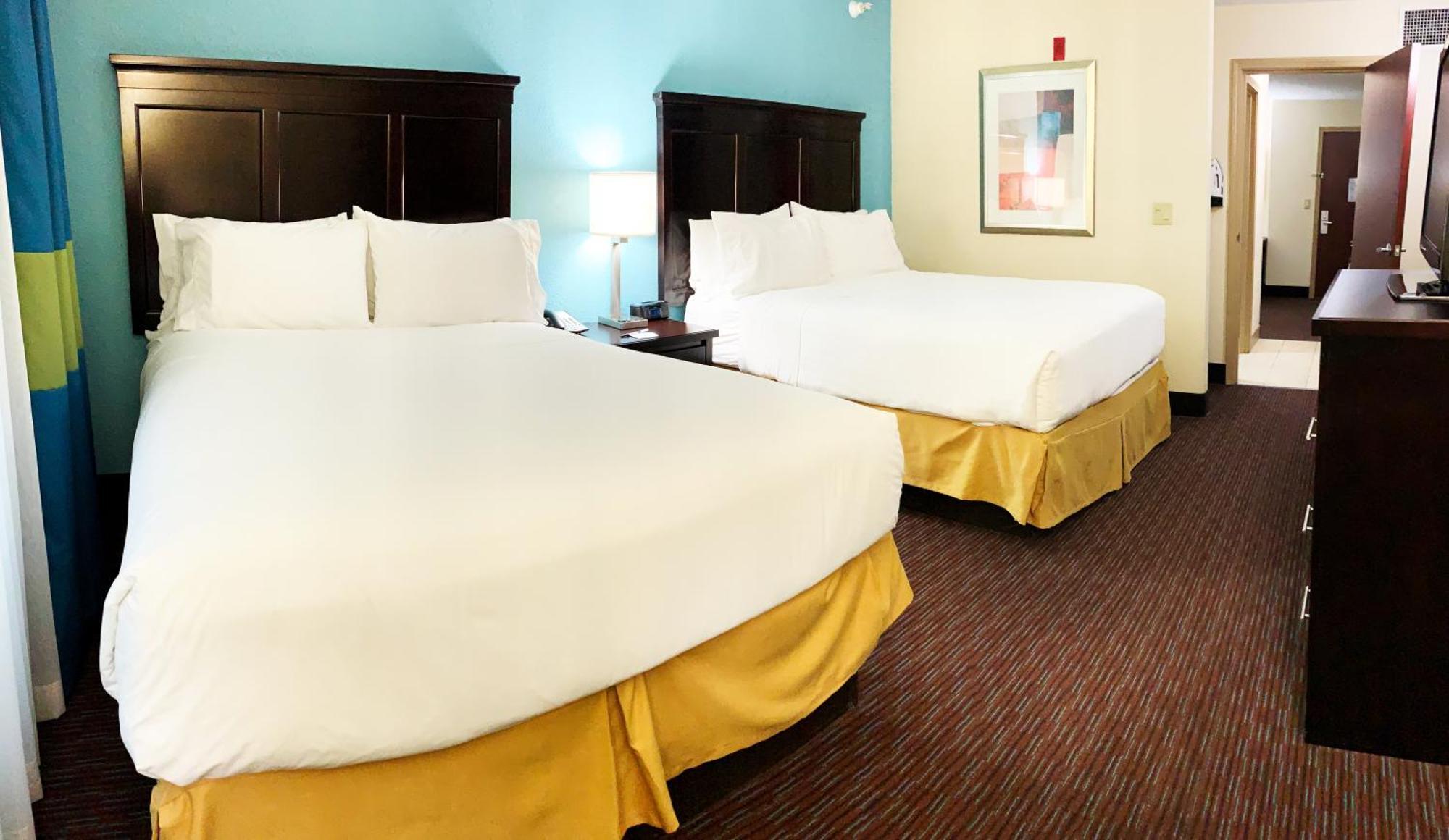 Standard Room Two Queen Beds