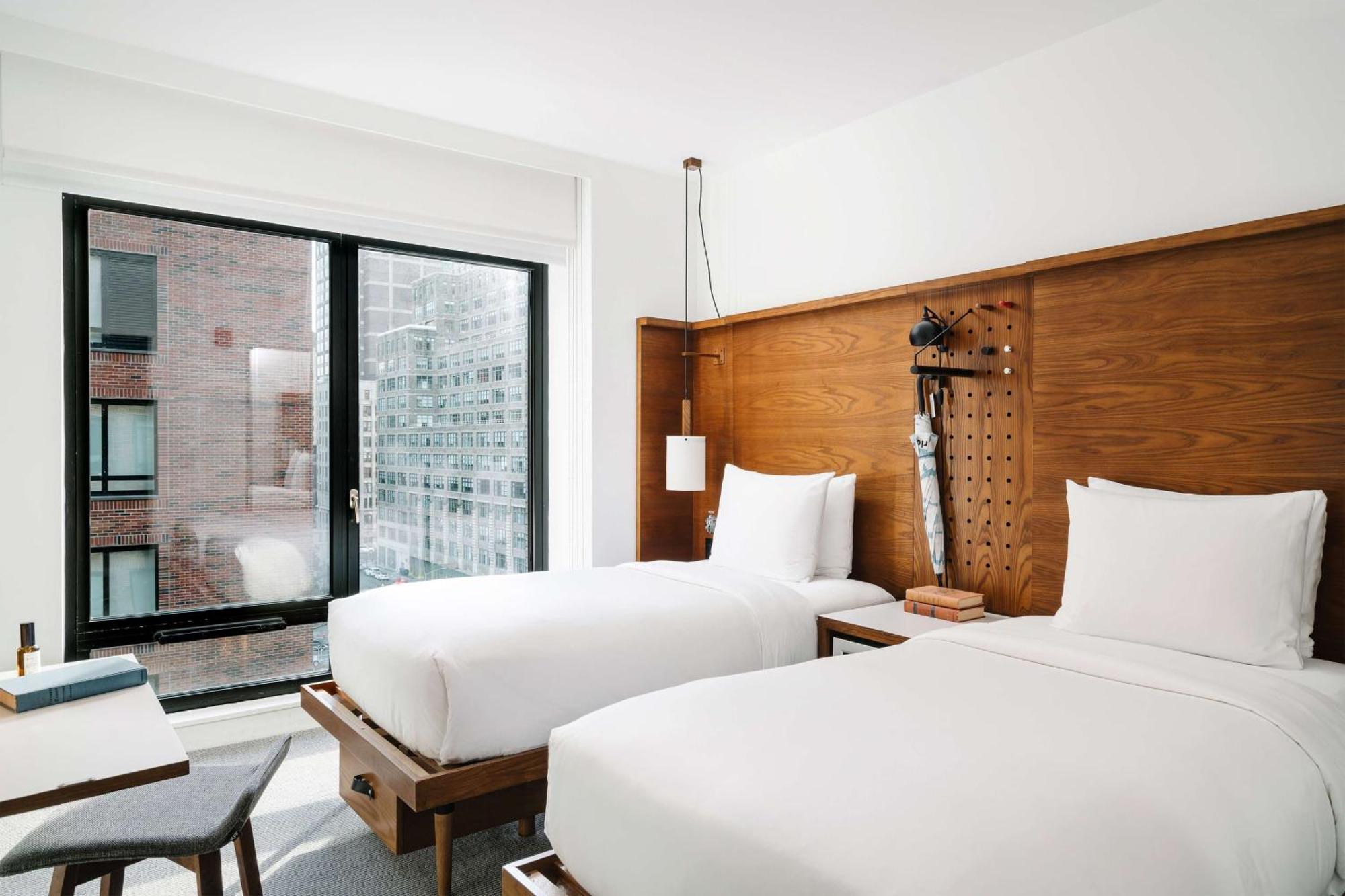 Quarto com 2 Camas de Solteiro - ADA
