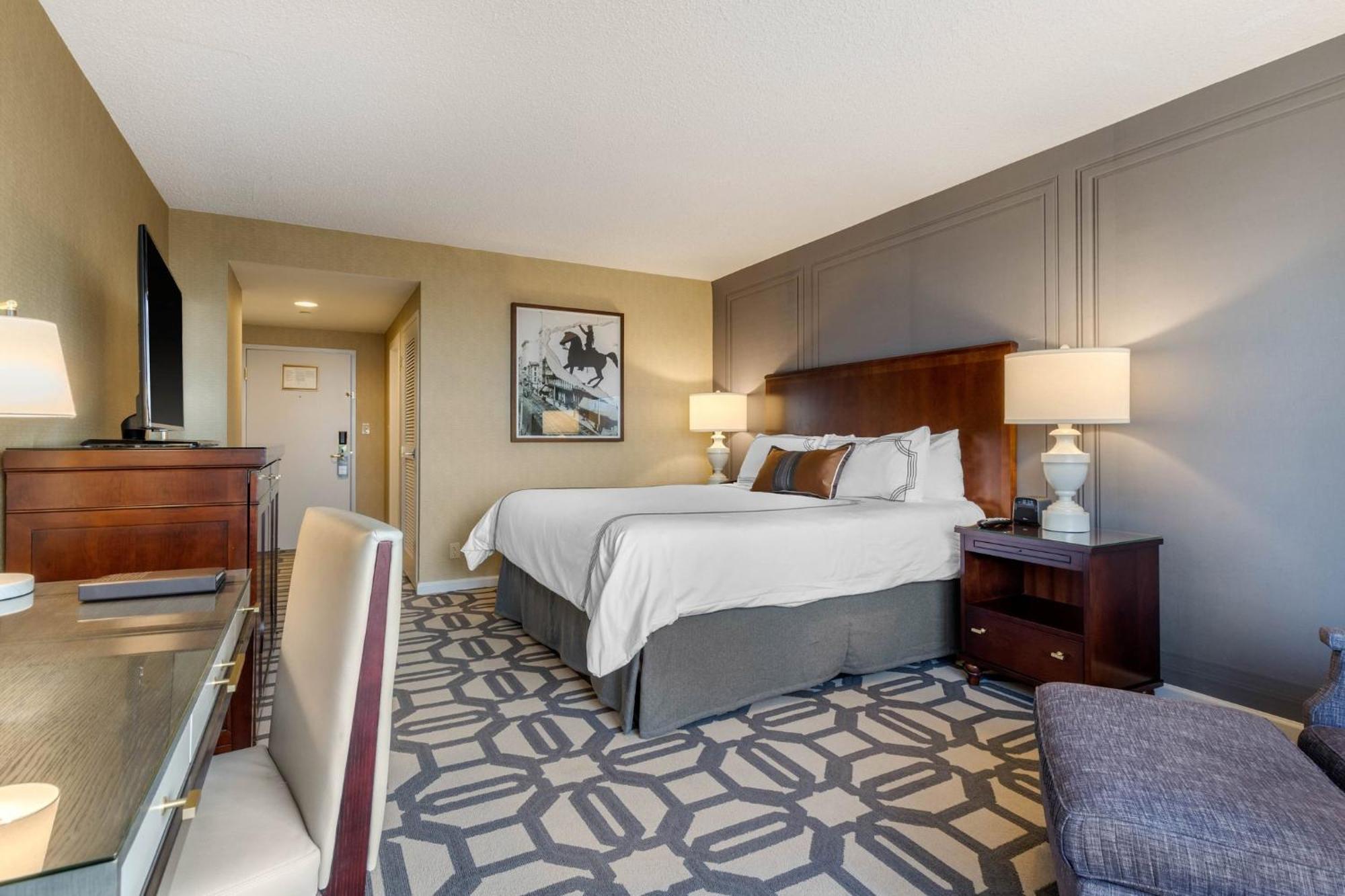 Preferred Premier Room 1 King Bed