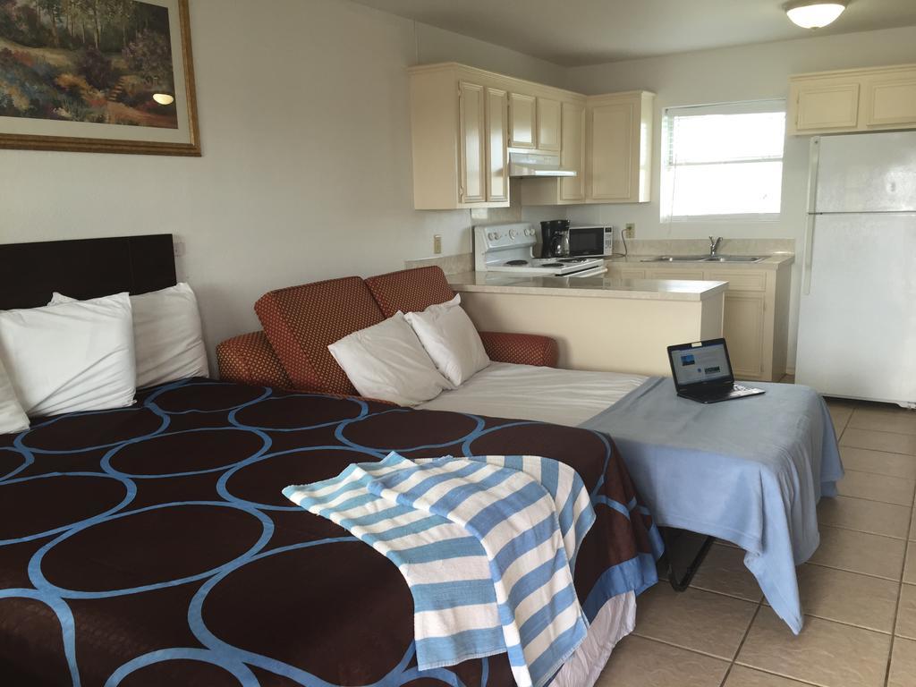 Two-Bedroom Queen Suite with Sofa Bed