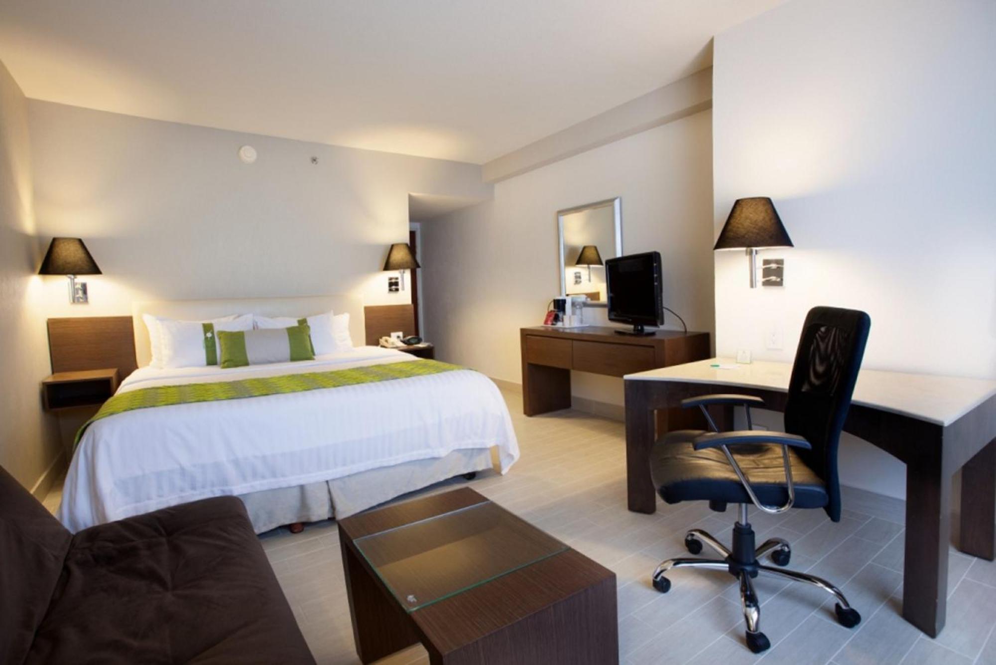 Standard King Room,1436786704:JPEG