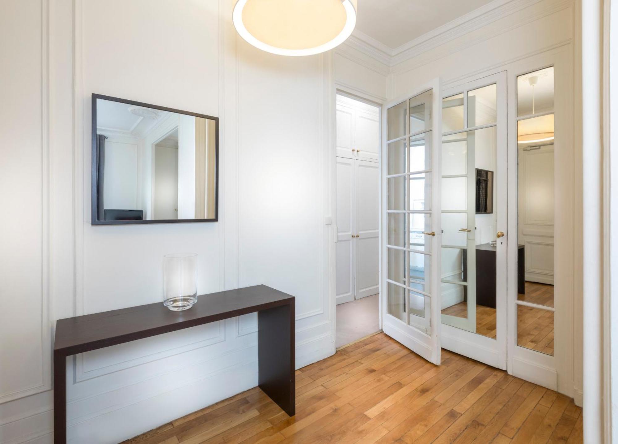 Classic Three-Bedroom Apartment