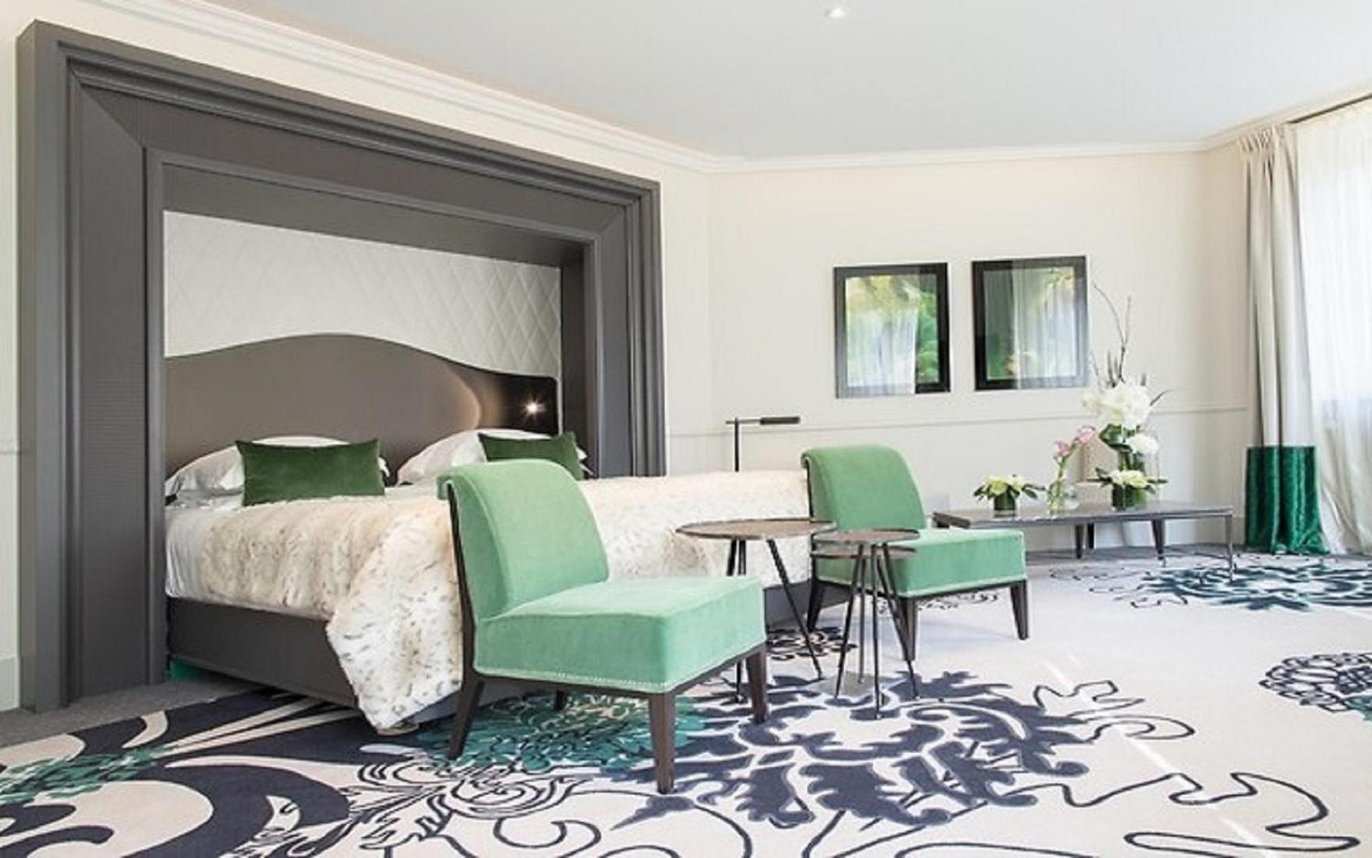 Suite Junior con balcón y vistas a la ópera