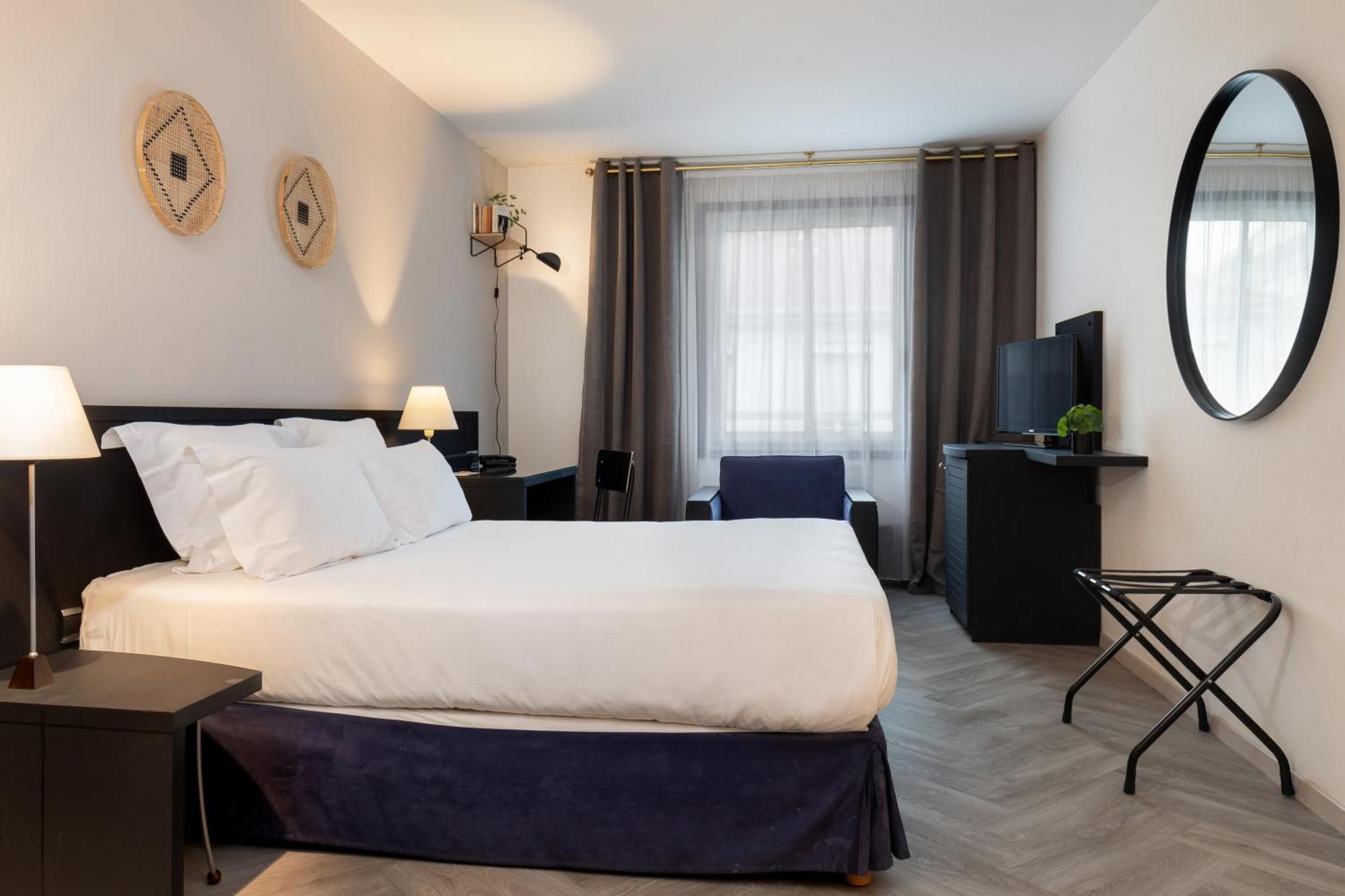 Connecting Family Suite