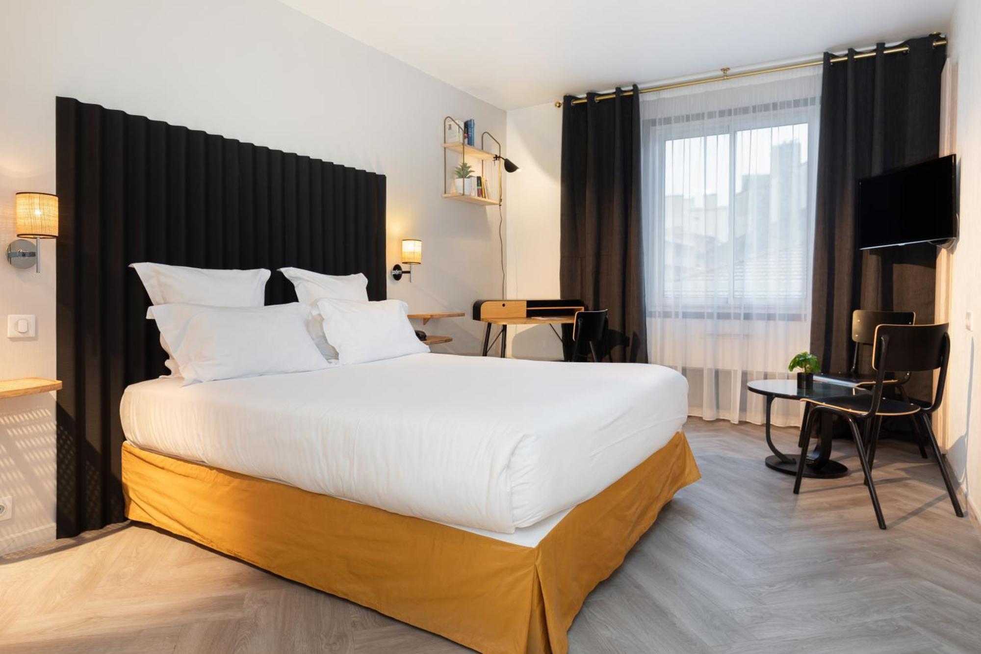 Connecting Family Suite