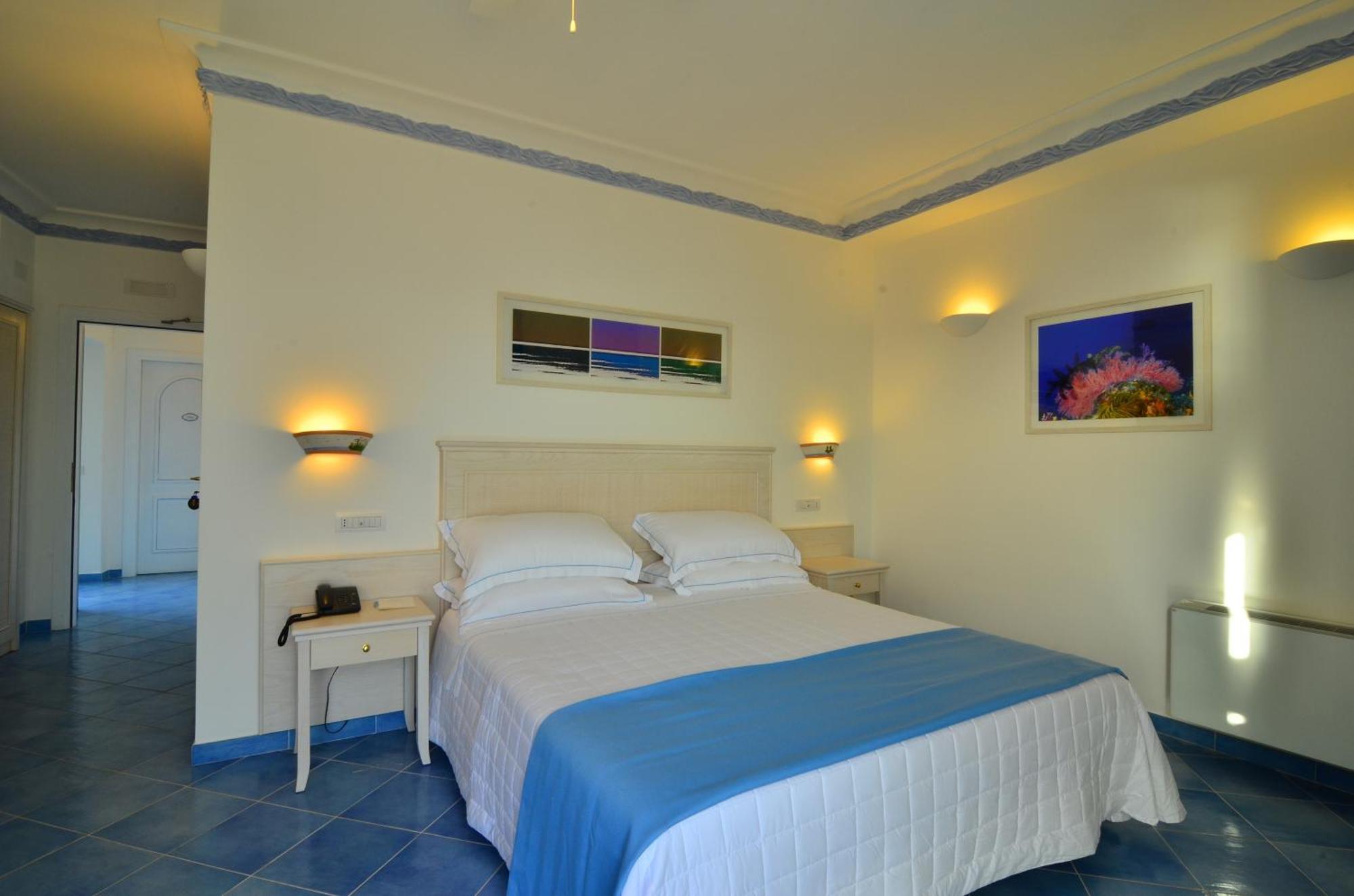 Junior Suite with Sea View