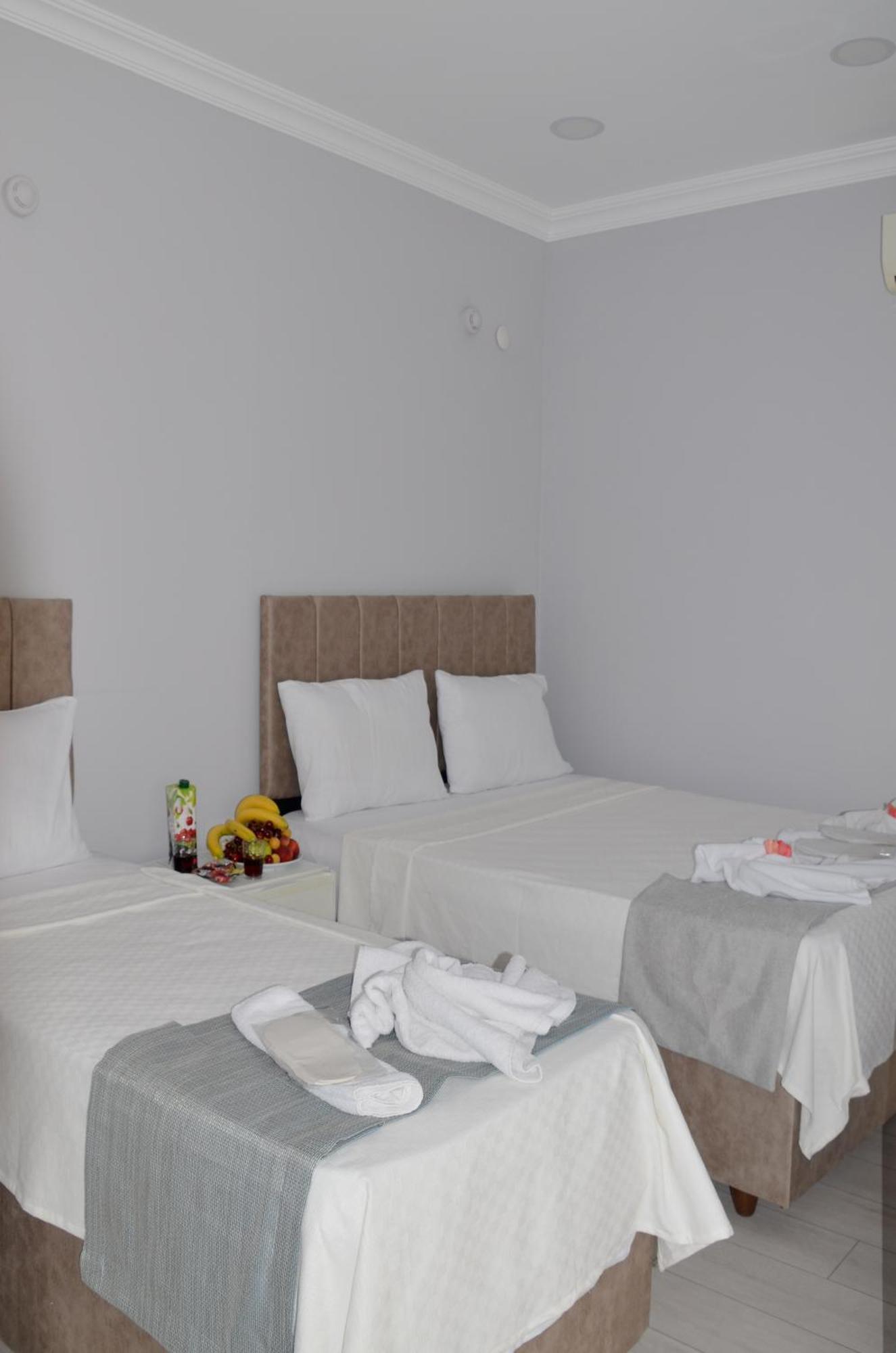 Standard Triple Room,1248867580:JPEG