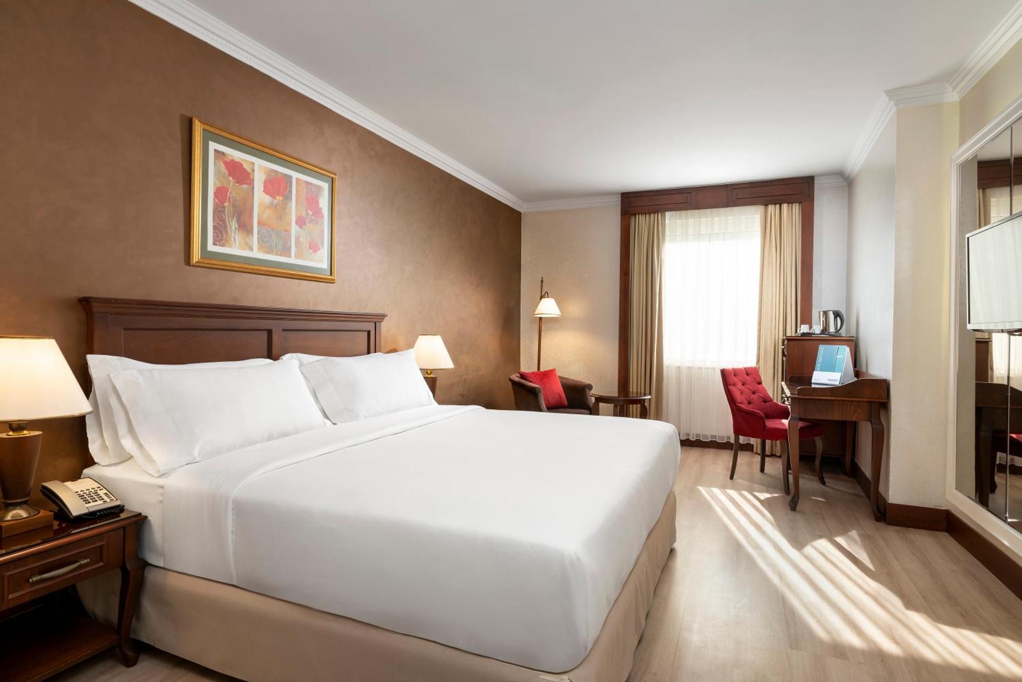 Double Room,1227057416:JPEG