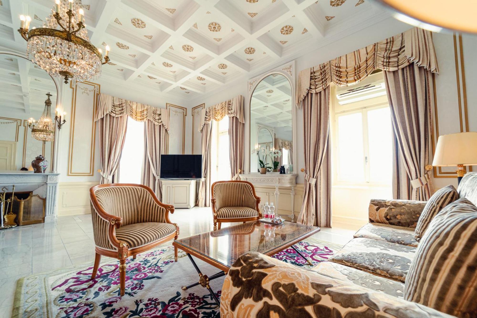 Ritz Suite Lake View