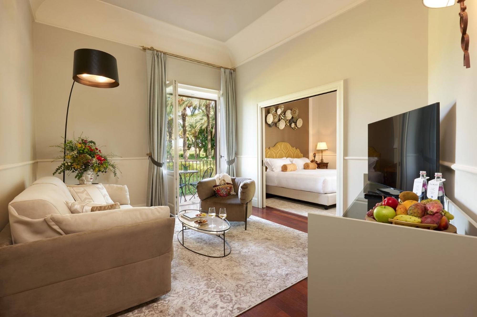Suite with Garden View