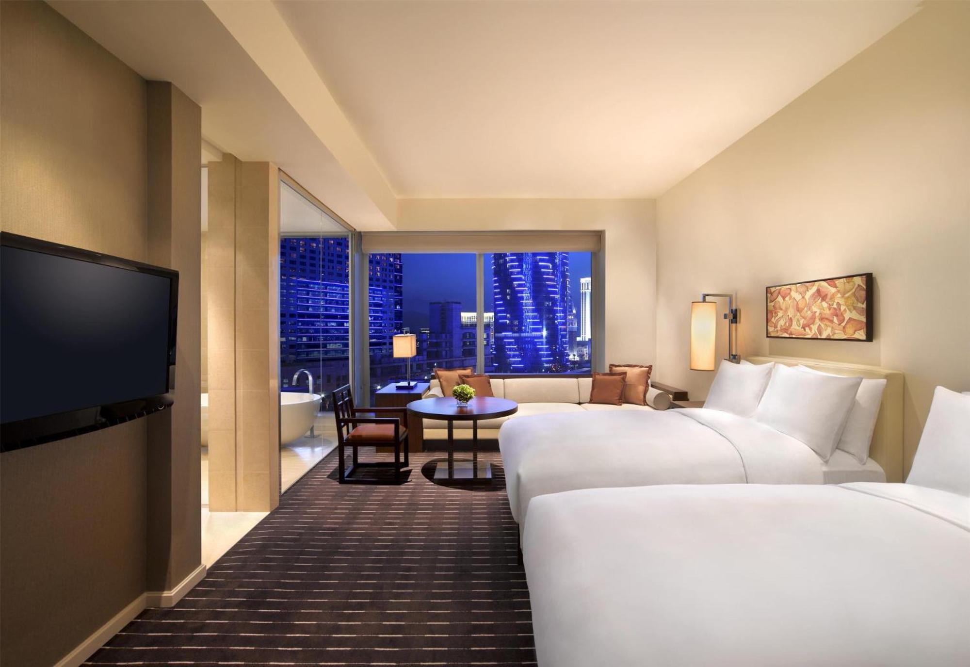 Twin Room Club Access,1277625922:JPEG