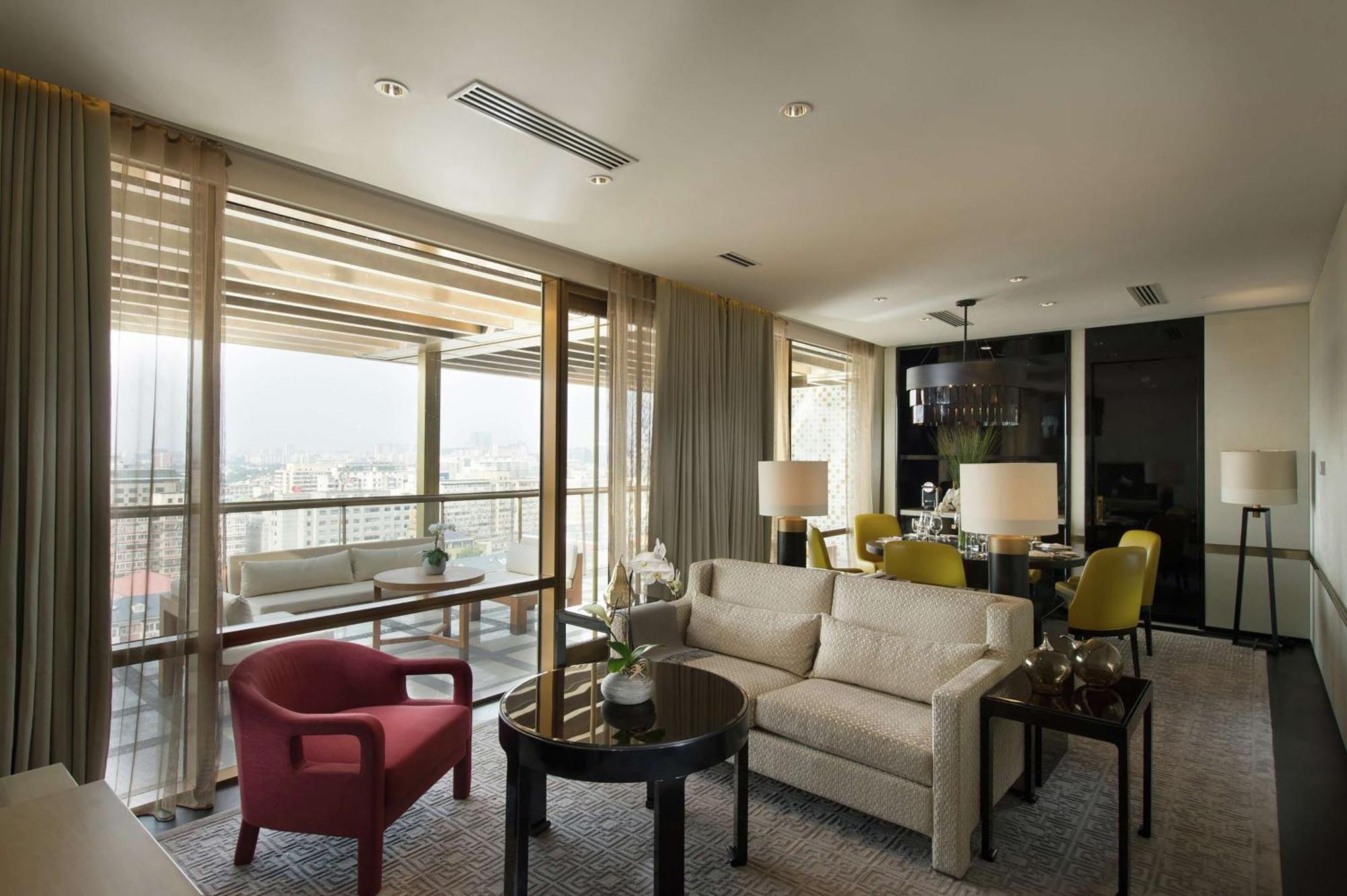Premier One-Bedroom King Suite with Terrace